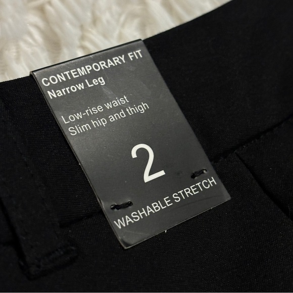 Amanda+Chelsea CONTEMPORARY FIT Narrow Leg
Low-rise waist black pants NWT sz2 - Picture 9 of 11